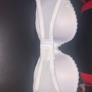 Strapless bra